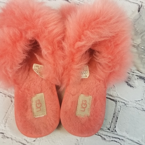 Ugg neon coral peach shearling  scruff slides slippers - Picture 9 of 11
